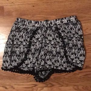 black and white pompom shorts!